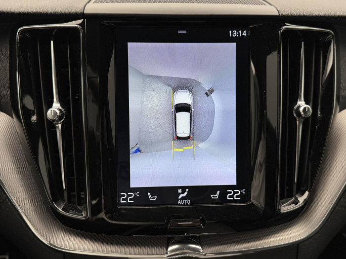 Volvo XC60 B5 AWD R-DESIGN AUT