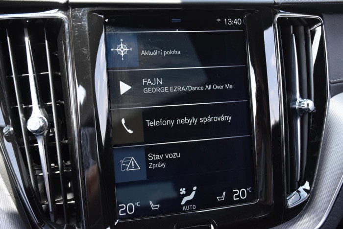 Volvo XC60 B5 AWD R-Design AUT 1.maj.