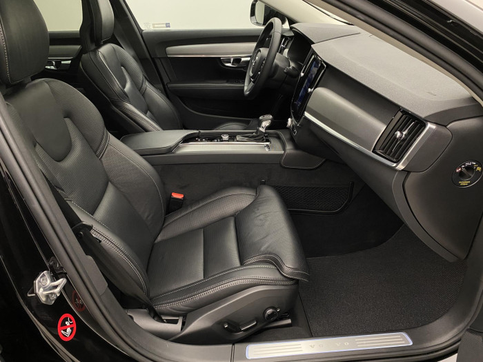 Volvo V90 CC T6 AWD PRO AUT CZ 2.0 CC CC