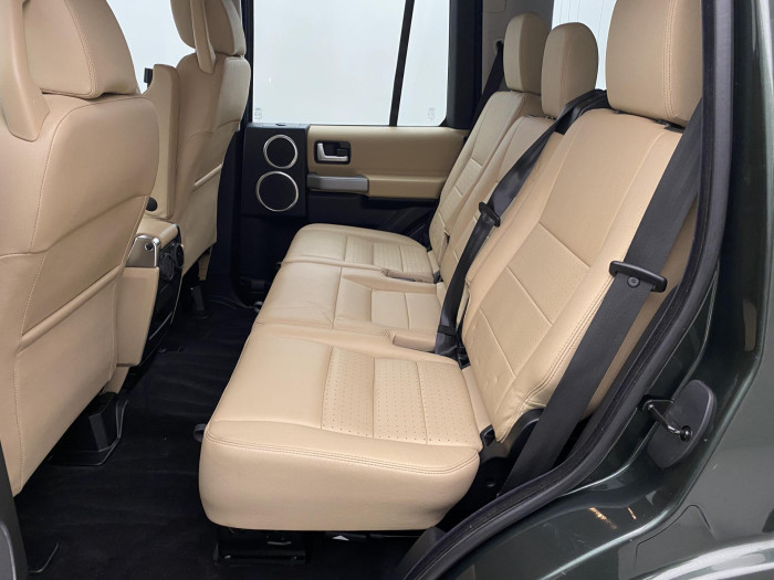 Land Rover Discovery 3 TDV6 HSE AWD REZERVACE