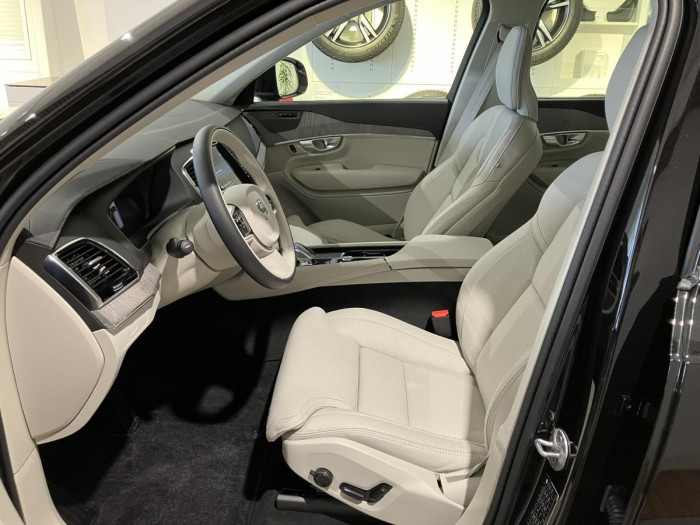 Volvo XC90 B5 BRIGHT PLUS - Rezervace 2.0 Plus