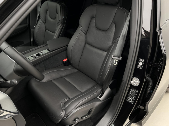 Volvo XC60 T8 AWD AUT RECHARGE BLACK PLUS