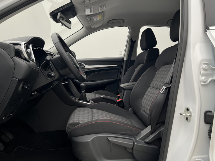 MG ZS 1.5 ESSENTIAL PLUS CZ 1.maj.