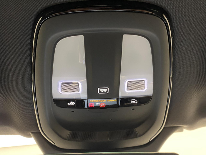 Volvo XC90 B5 AWD BLACK EDITION PLUS 7