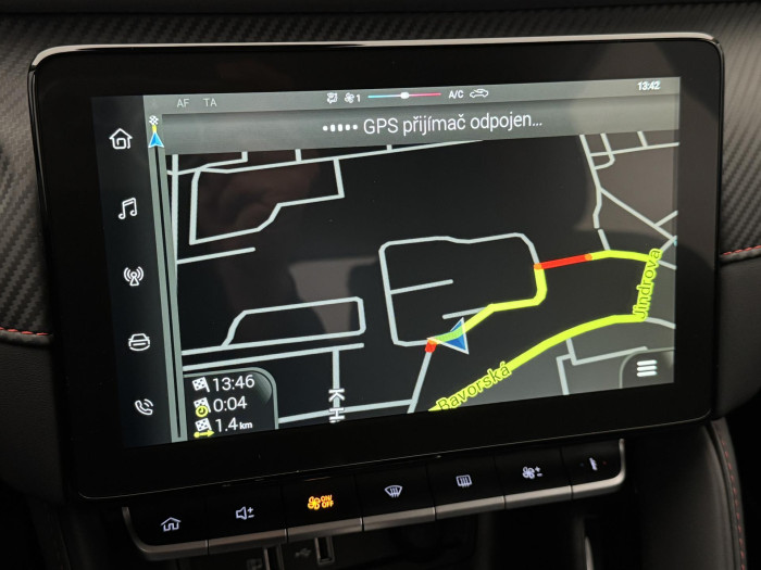 MG ZS 1.0T EXCLUSIVE AUT CZ 1.maj. 1.0 Exclusive