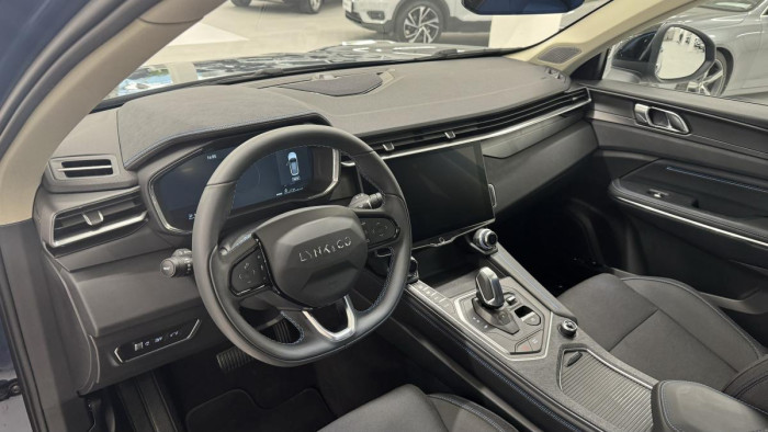 Lynk & Co 01 PHEV DCT AUT 1.maj.