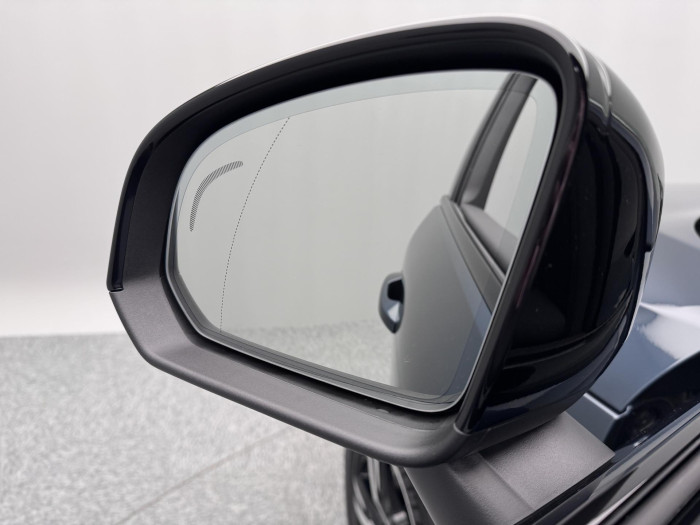 Volvo XC40 B3 AUT DARK PLUS