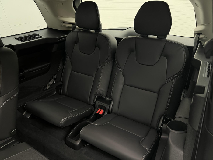 Volvo XC90 T8 AWD RECHARGE DARK PLUS AUT