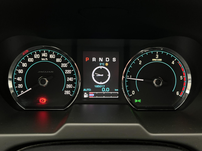 Jaguar XF 3.0 V6D LUXURY AUT CZ 3.0 d Luxury