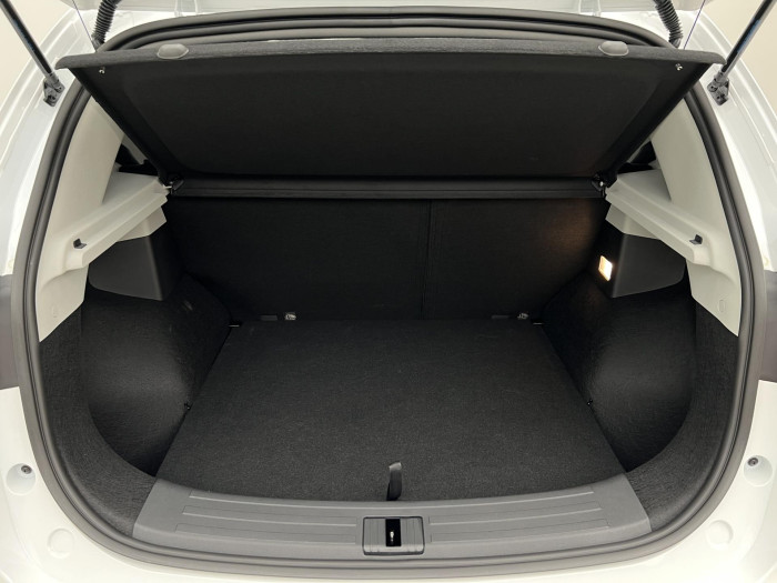 MG ZS 1.5 ESSENTIAL PLUS CZ 1.maj.
