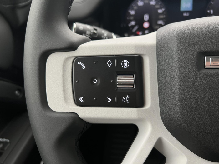 Land Rover Defender 110 D200 S AWD AUT 3.0 d