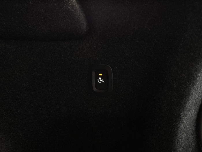 Volvo XC40 B3 ULTIMATE AUT