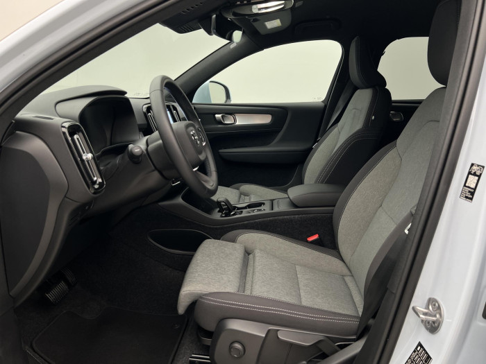 Volvo XC40 B3 CORE AUT CZ 1.maj.