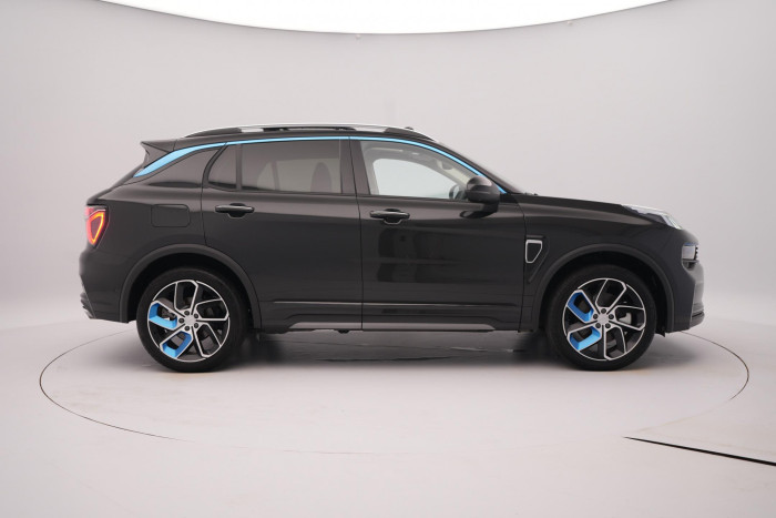 Lynk & Co 01 PHEV DCT AUT 1.maj