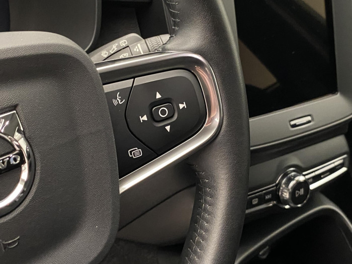 Volvo XC40 T2 MOMENTUM CORE AUT CZ 1.5 Momentum