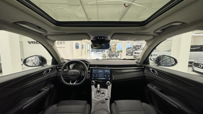 Lynk & Co 01 PHEV DCT AUT 1.maj.