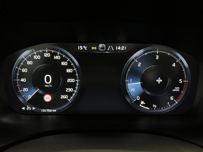 Volvo XC60 D3 MOMENTUM 1.maj. 2.0 d Momentum