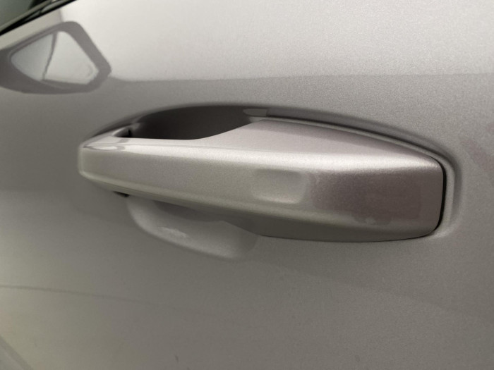 Volvo XC40 B3 AUT DARK PLUS