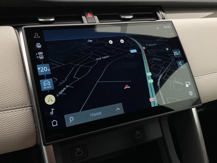 Land Rover Discovery Sport D200 SE DYNAMIC AWD CZ 1.maj 2.0 d SE Dynamic