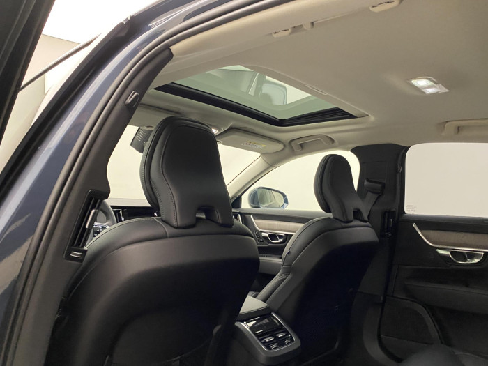 Volvo S90 B5 AWD ULTIMATE BRIGHT 1.maj