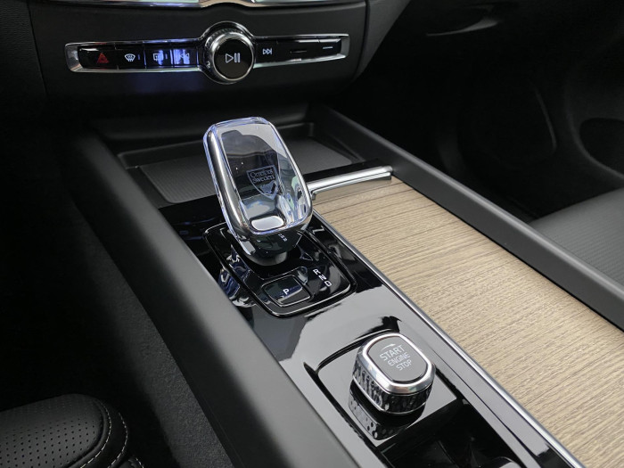 Volvo XC60 B5 AWD AUT DARK ULTRA