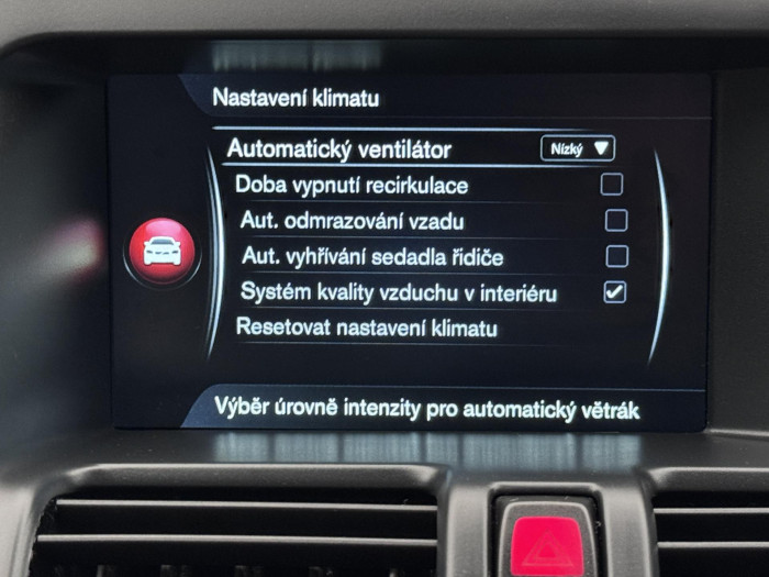 Volvo XC60 D4 SUMMUM AUT CZ 2.4 d Summum