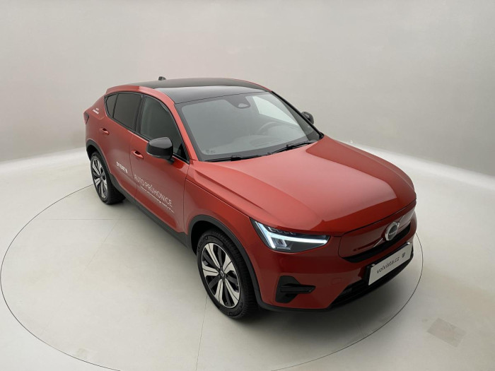 Volvo C40 PURE ELECTRIC TWIN ENGINE PLUS Plus