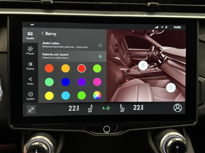 Lynk & Co 01 PHEV DCT AUT 1.maj