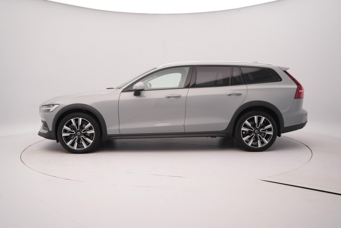 Volvo V60 CC B5 AWD PLUS BRIGHT 1.maj