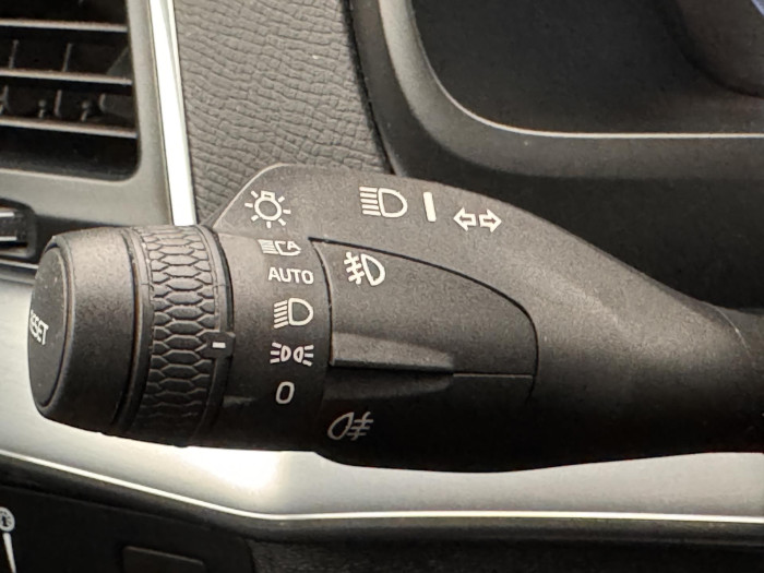 Volvo XC90 D4 AWD MOMENTUM AUT 7M 2.0 d Momentum