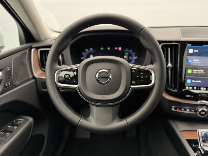 Volvo XC60 T8 AWD RECHARGE BRIGHT PLUS