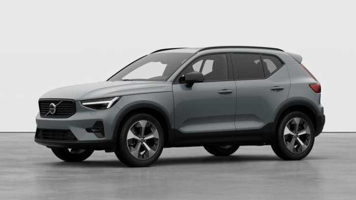 Volvo XC40 B4 DARK ULTRA AUT