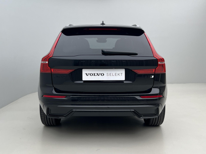 Volvo XC60 B5 AWD BLACK EDITION AUT 1.maj 2.0 Edition