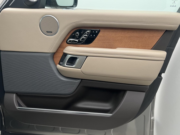 Land Rover Range Rover 5.0 V8 AUTOBIOGRAPHY APPROVED 5.0 V8