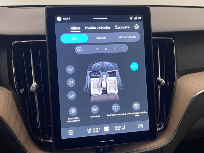 Volvo XC60 B5 AWD AUT DARK PLUS