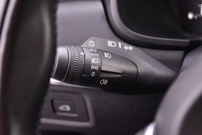 Volvo V90 D4 AWD MOMENTUM REZERVACE 2.0 d Momentum