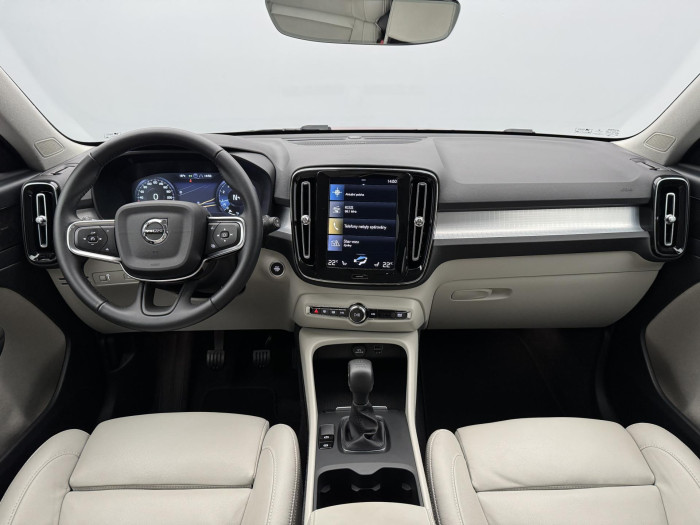Volvo XC40 T3 MOMENTUM CZ 1.5 Momentum