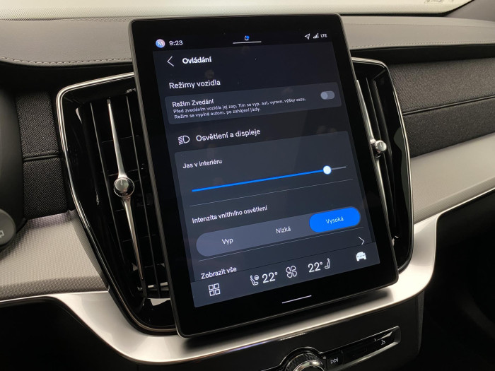 Volvo XC90 B5 AWD BLACK EDITION PLUS 7