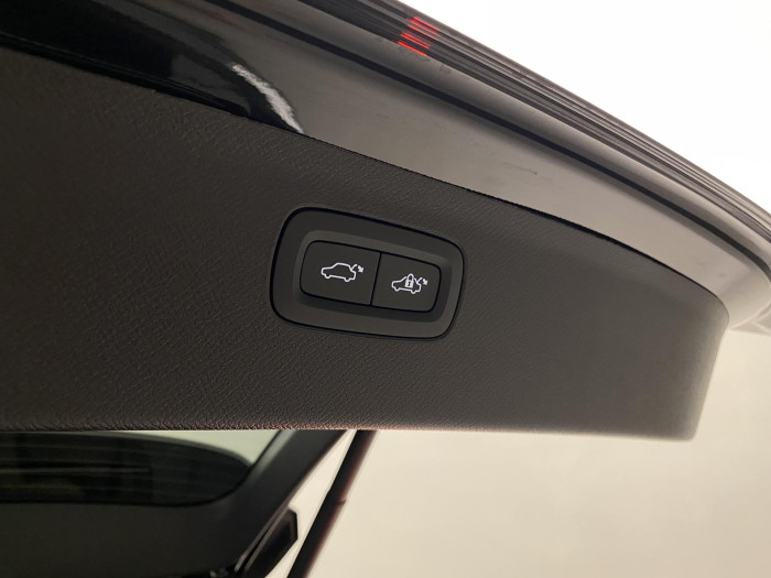 Volvo XC90 T8 AWD RECHARGE BRIGHT PLUS 7m