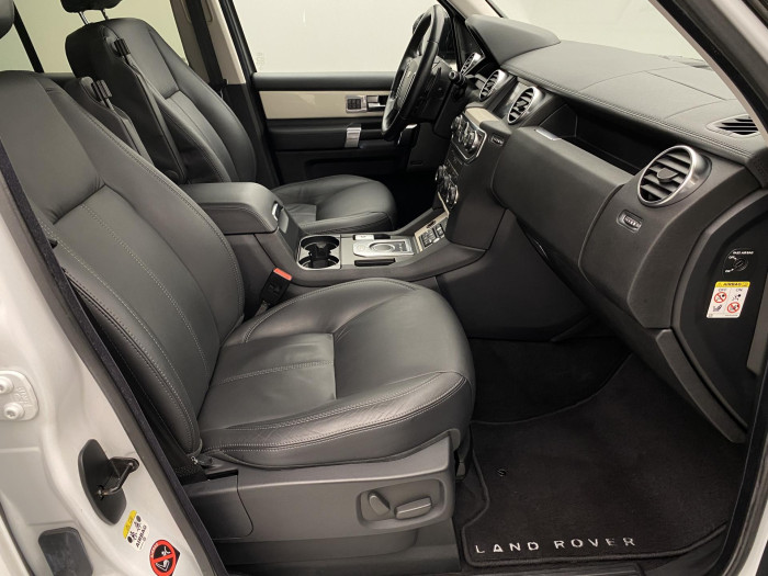 Land Rover Discovery SDV6 AWD AUT CZ REZERVACE