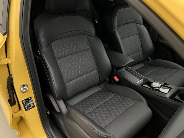 MG MG3 EXCLUSIVE HYBRID+ AUT CZ 1.maj 1.5 Exclusive