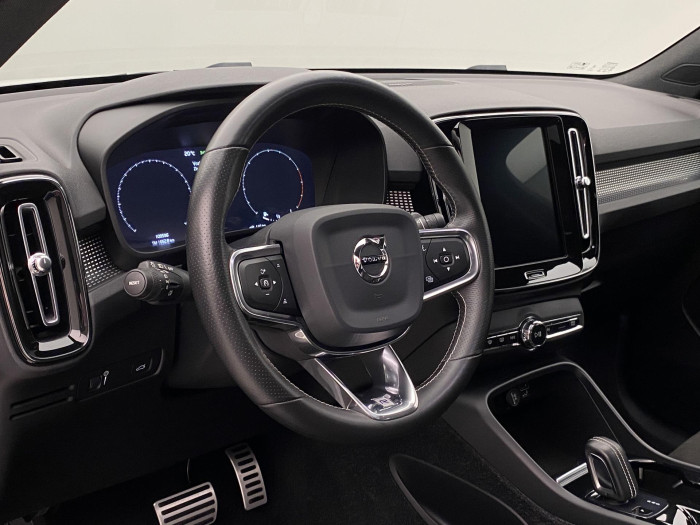Volvo XC40 D4 AWD R-DESIGN AUT 2.0 d
