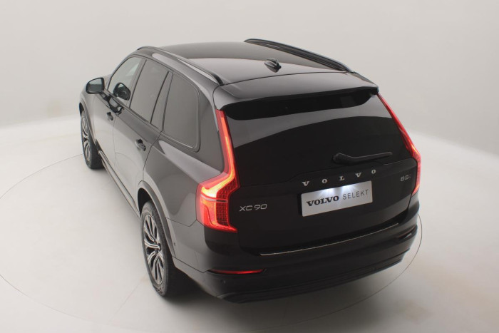 Volvo XC90 B5 AWD R-DESIGN AUT REZERVACE