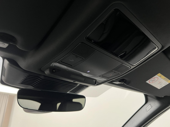 Land Rover Discovery Sport D200 DYNAMIC SE AWD Aut 2.0 d Dynamic SE