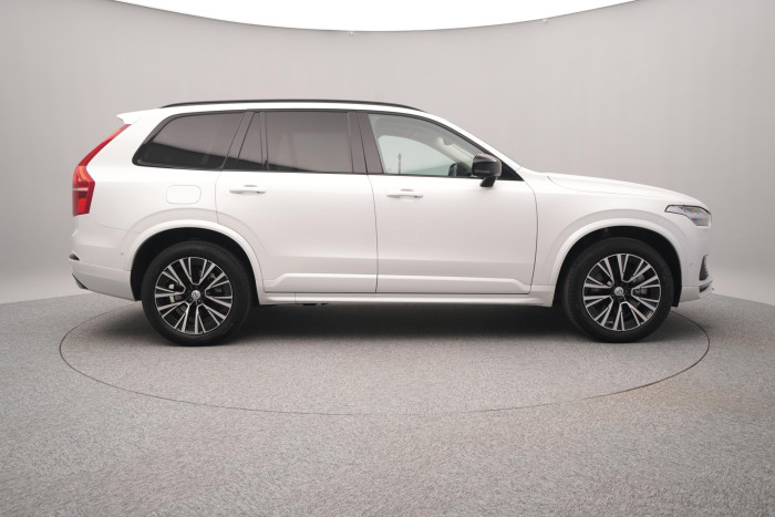 Volvo XC90 T8 AWD RECHARGE DARK PLUS