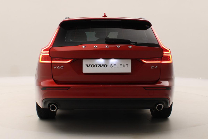 Volvo V60 D4 MOMENTUM CZ REZERVACE 2.0 d Momentum
