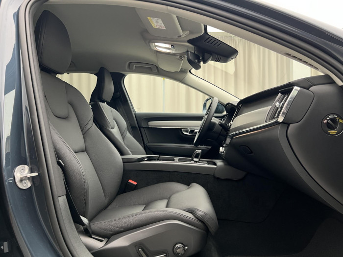 Volvo V90 CC B4 AWD PLUS BRIGHT AUT