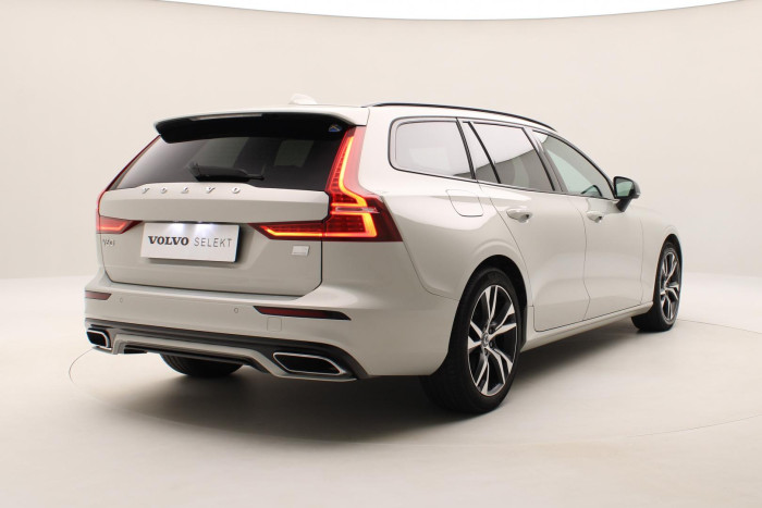 Volvo V60 T6 AWD R-DESIGN RECHARGE 1.maj