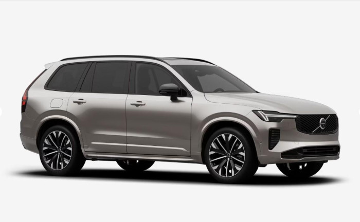 Volvo XC90 B5 AWD AUT DARK ULTRA 7-míst