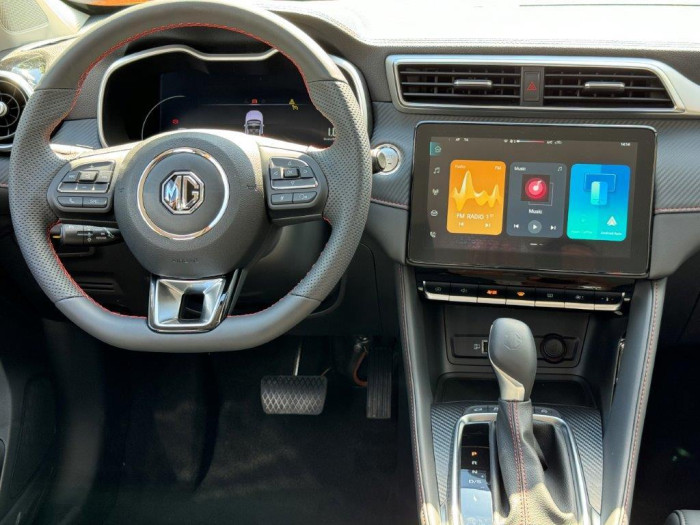 MG ZS EXCLUSIVE AUT. SKLADEM 1.0 Exclusive